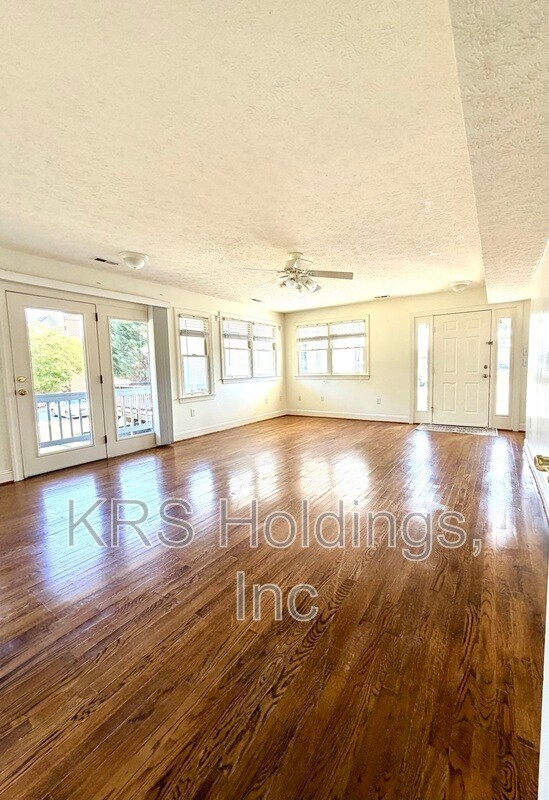 Foto del edificio - 3415 Thomas Jefferson Rd