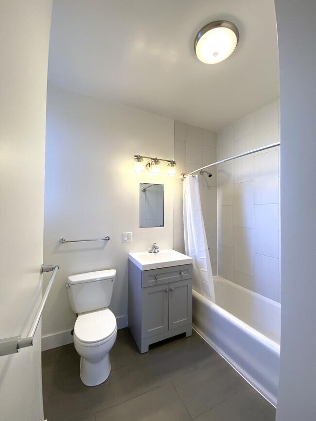 Building Photo - 1 bedroom in San Francisco CA 94115