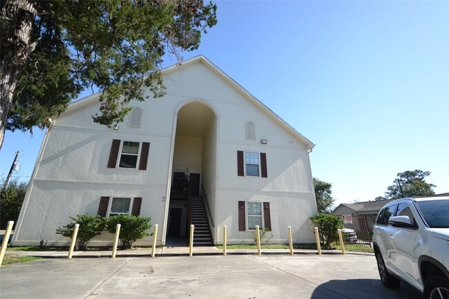 Foto del edificio - 304 Dell Ct