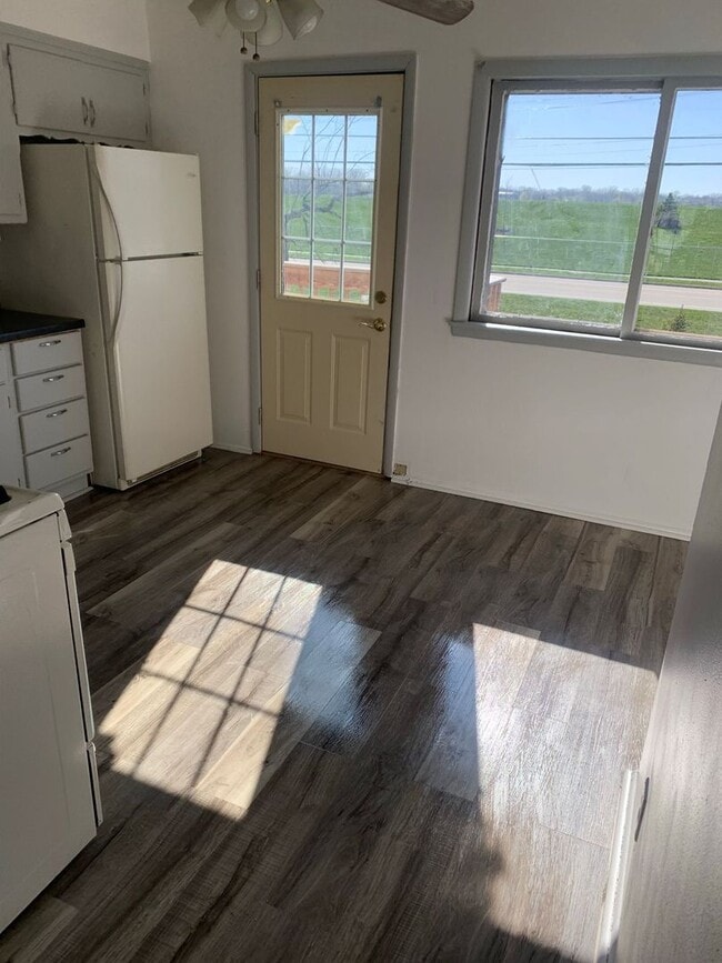 Foto del edificio - 4048 Marquette Dr