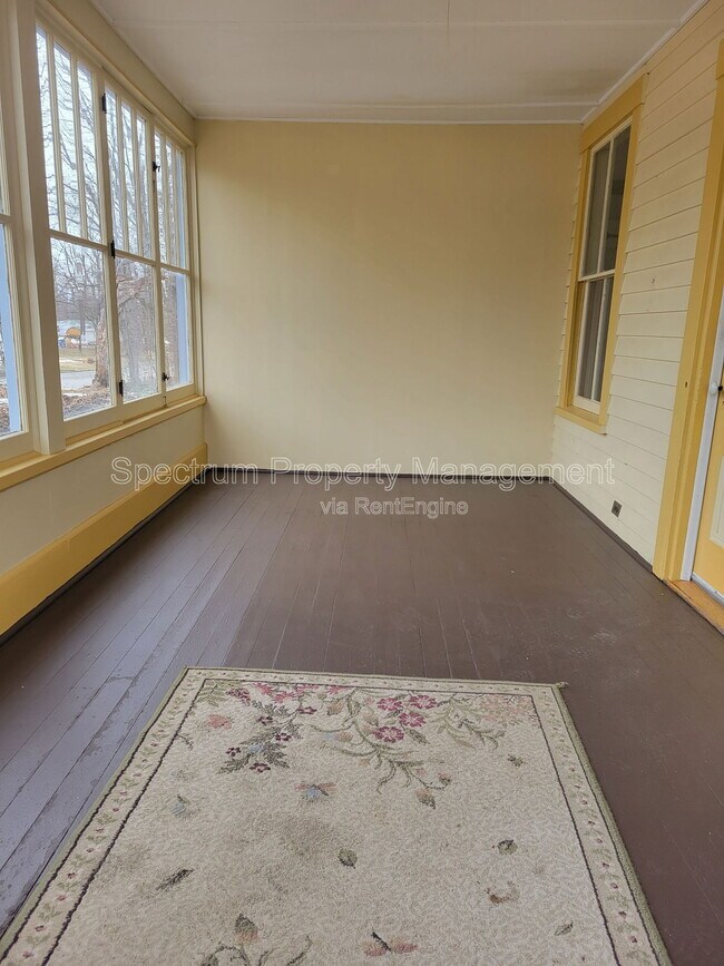 Foto del edificio - 60 Old Waterville Rd