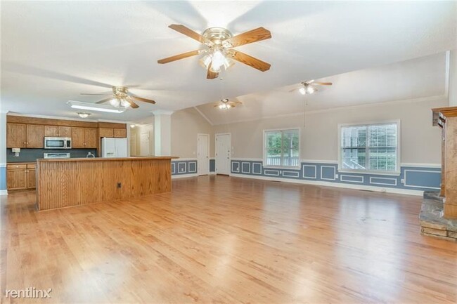 Building Photo - 3 br, 2 bath House - 9083 BUCHANAN Highway