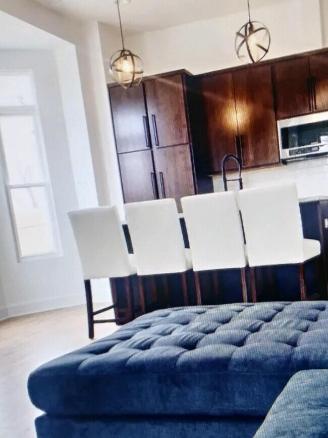 Foto del edificio - 3458 W Walnut St