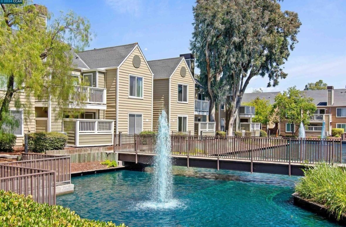 Foto principal - 210 Reflections Dr