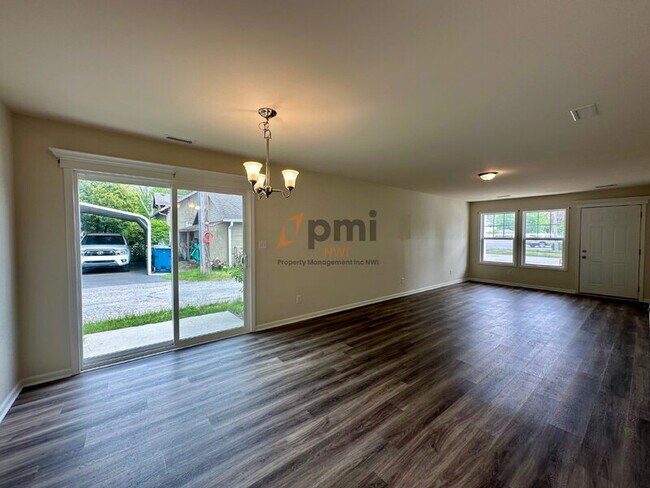 Building Photo - 122 - 124 Park Ave