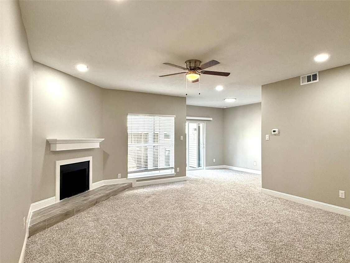 Foto principal - 9707 Richmond Ave.