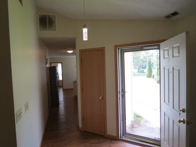 Foto del edificio - 6132 Kensington Glen Dr