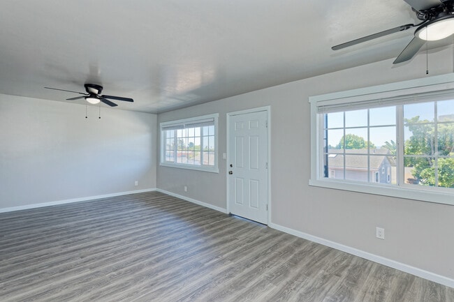 Building Photo - 2336 Fruitvale Ave
