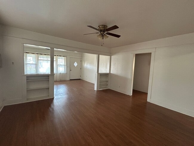 Foto del edificio - Centrally Located Cottage