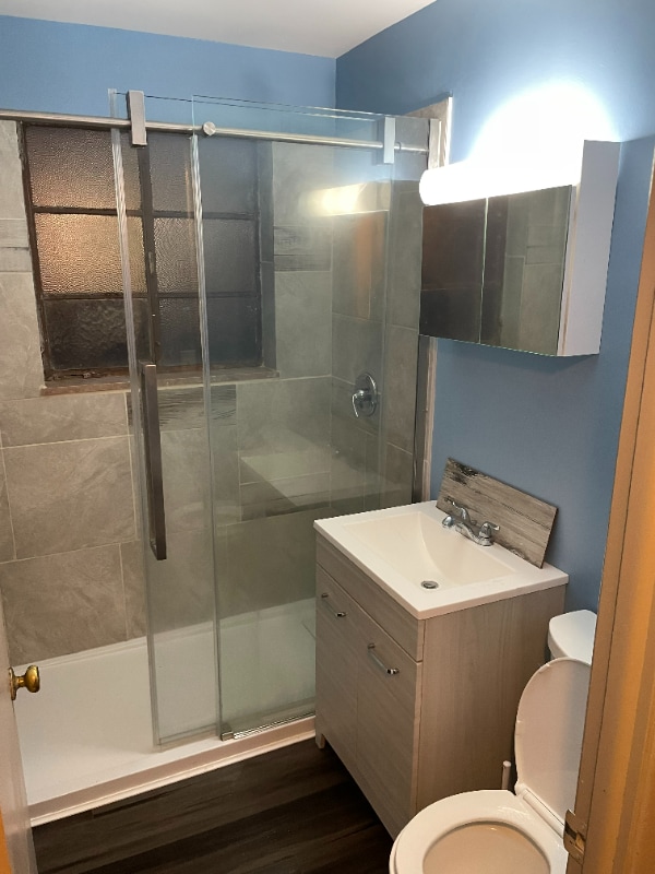 Foto del edificio - 4233 Ridge Rd