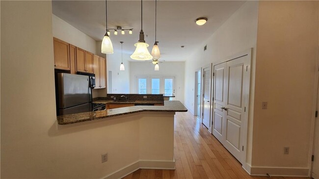 Building Photo - 799 Hammond Dr