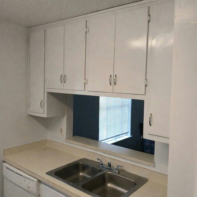 Foto del edificio - 2489 Talco Hills Dr