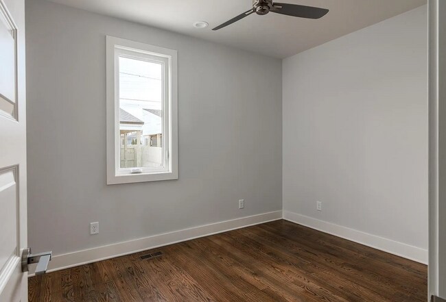 Building Photo - 6102B Morrow Rd