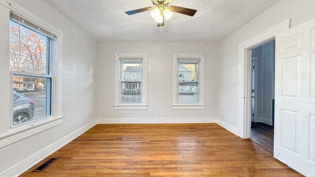 Foto del edificio - 2728 E Virginia Beach Blvd
