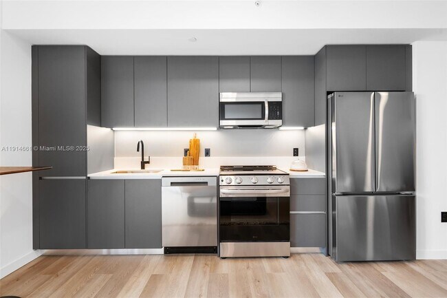 Foto del edificio - 307 SW 5th St