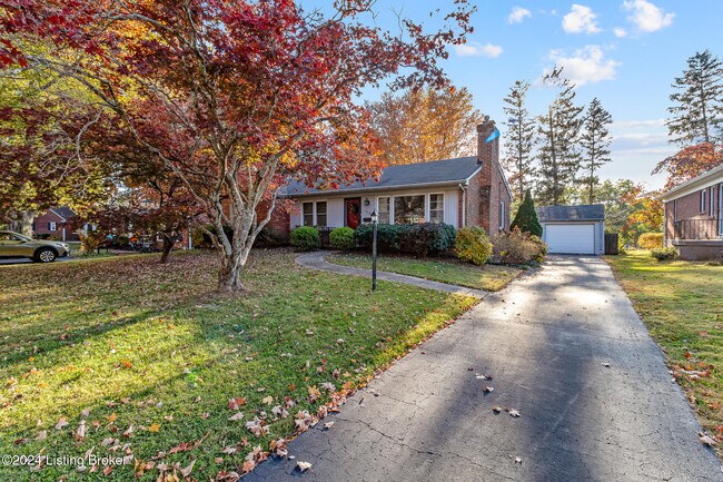 Foto del edificio - 704 Indian Ridge Rd