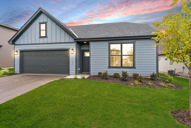 Interior Photo - Acclaim of Woodbury – Modern Living, Thoug...