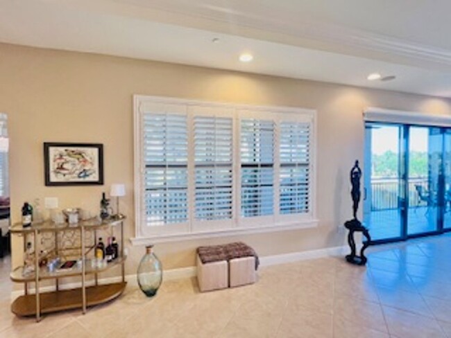 Foto del edificio - Annual Furnished rental available in Tibur...