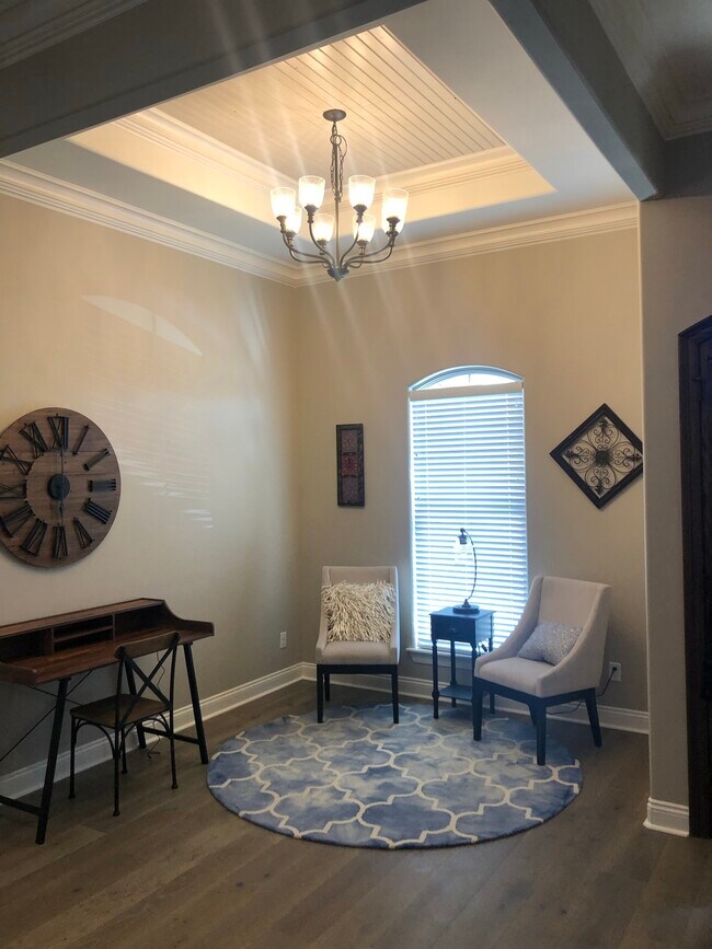 Foto del edificio - 5906 Settlers Dr