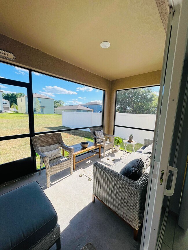 Foto del edificio - 36420 Garden Wall Way