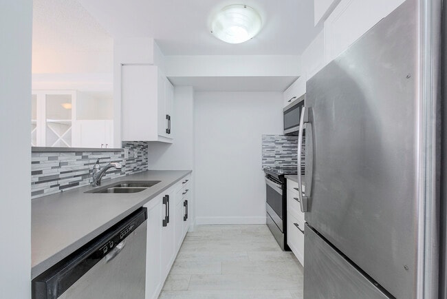 Building Photo - 700-2700 Humberwood Blvd