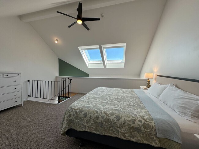 Foto del edificio - Fully Furnished Mountain Retreat At Crotch...