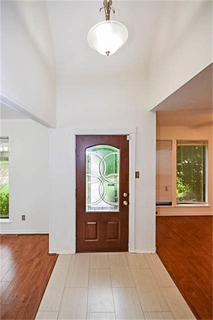Building Photo - 2814 Field Line Dr
