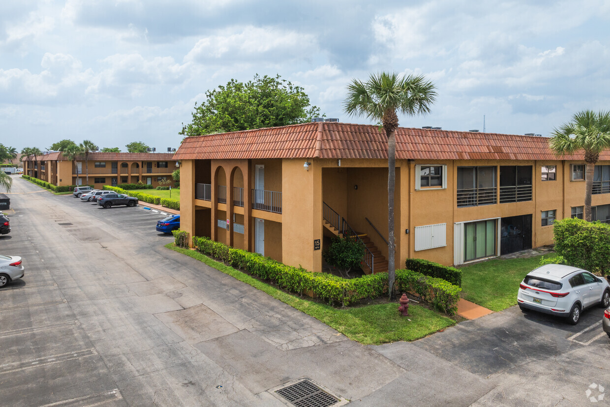 Primary - Venetian Terrace