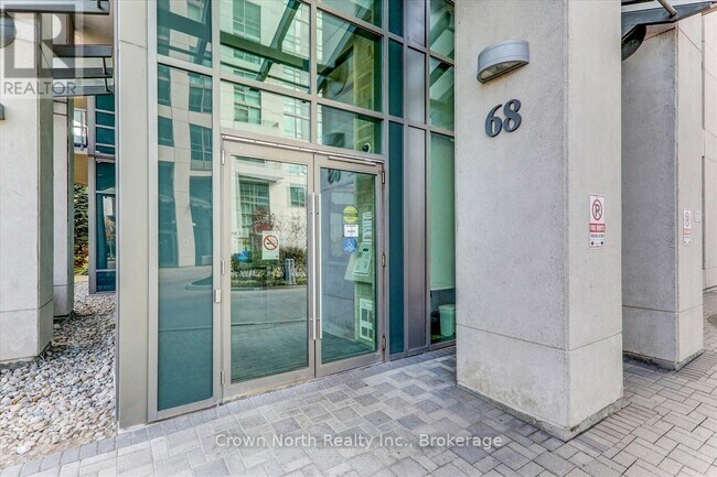 Photo du bâtiment - 68 Grangeway Ave
