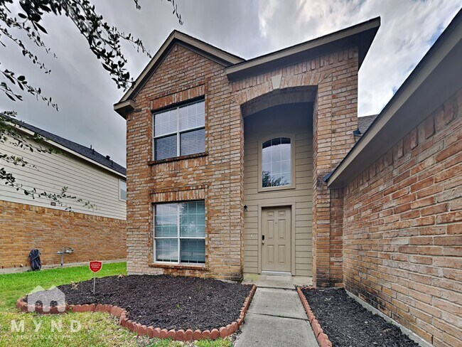 Foto del edificio - 23919 Blossom Crest Ln