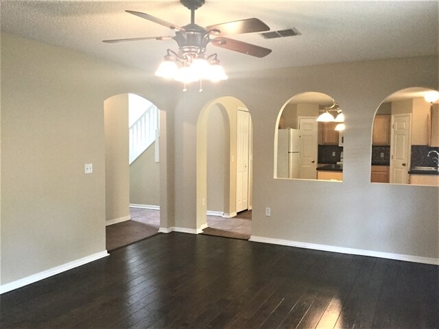 Foto del edificio - 1071 Royal Marquis Cir