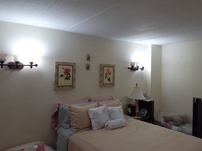 Bedroom 1 - 9229 Queens Blvd
