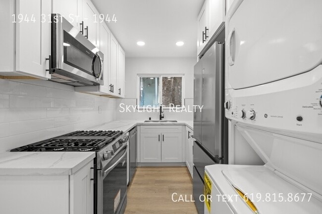 Building Photo - 1944 31st St