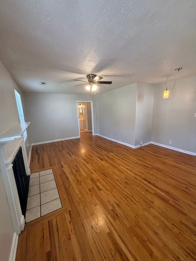 Photo - Alcoa School cottage! House