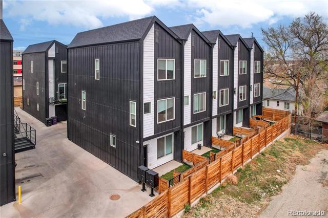 Foto principal - 4925 W 10th Ave