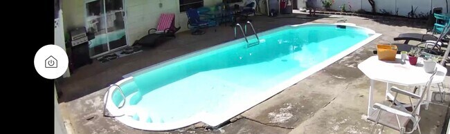 Photo - Beautiful 3/2 with pool in South Daytona House