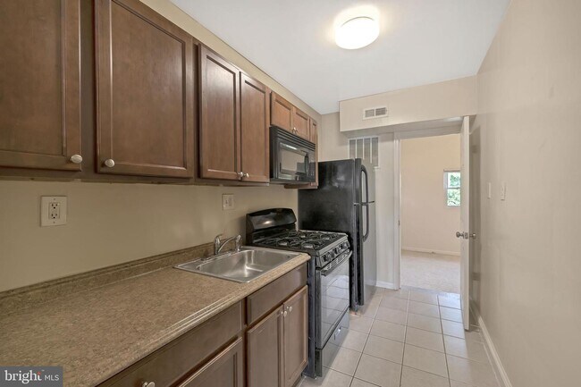Foto del edificio - 312 34th St SE