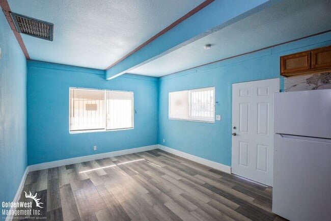 Foto del edificio - Charming 1Bdm 1Ba Unit in Central Las Vegas.