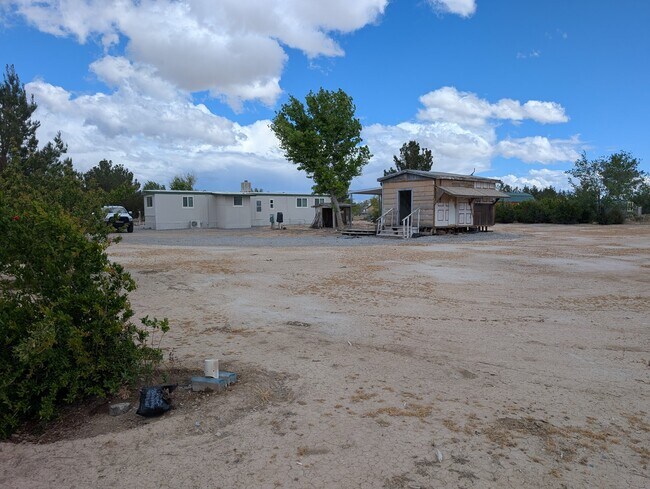 Foto del edificio - 1620 Landmark Ave