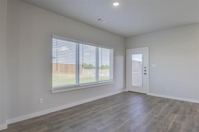 Building Photo - 4240 Clovis St