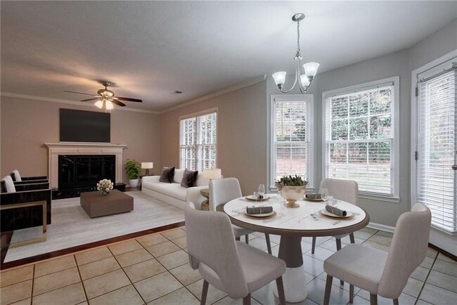 Building Photo - 8895 Club River Dr