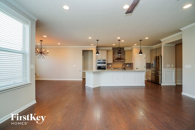 Building Photo - 5364 Booker Dr