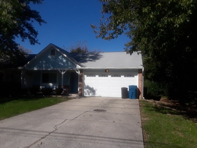 Photo - Three Bedroom Home Located in Pike Township near Georgetown and 52nd Street!!!