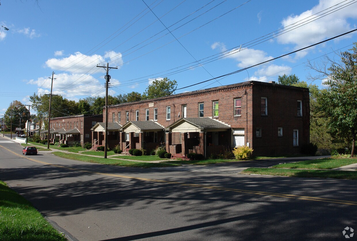 Primary Photo - Mary