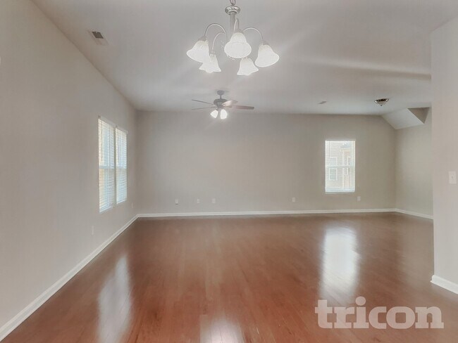 Building Photo - 4219 Patricia Ann Ct