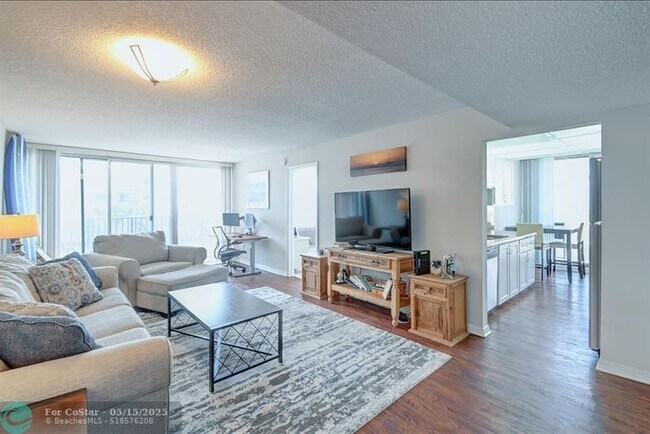 Foto del edificio - 525 N Ocean Blvd