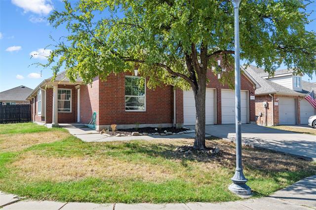 Building Photo - 2701 Enchanted Eve Dr