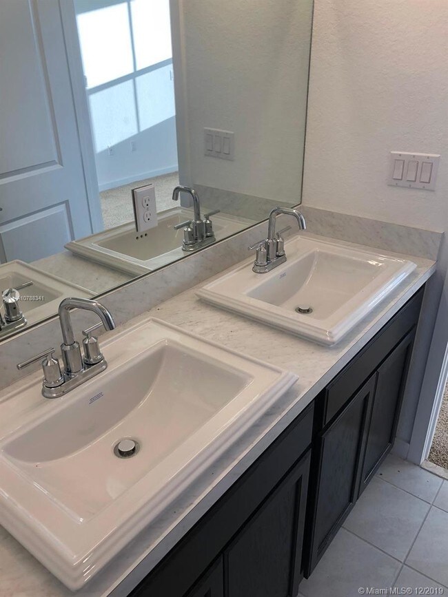 Foto del edificio - 24340 SW 117th Ave