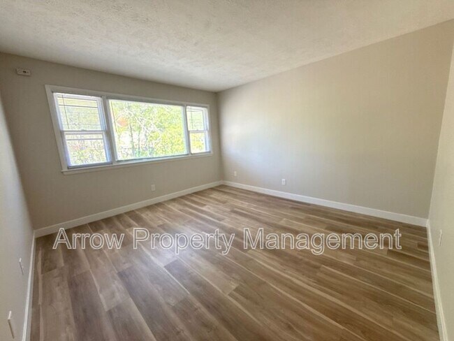 Foto del edificio - 2206 K St