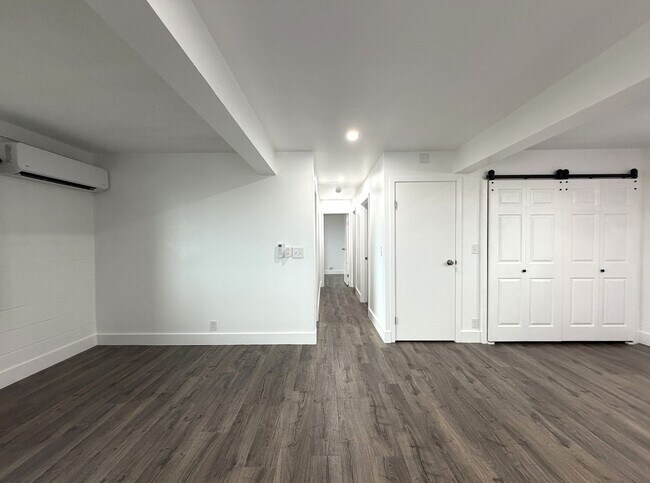 Foto del edificio - HALAWA HEIGHTS DUPLEX - 3 BDRM/1 BATH/2 PARKING (TANDEM)